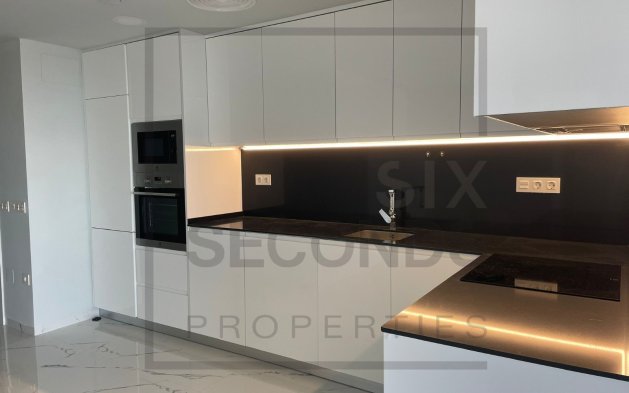 Odsprzedaż - Mieszkanie w bloku - Santa Pola - Gran Alacant