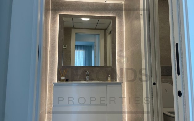 Odsprzedaż - Mieszkanie w bloku - Santa Pola - Gran Alacant