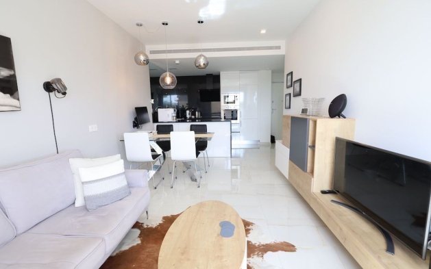 Odsprzedaż - Mieszkanie w bloku - Orihuela Costa