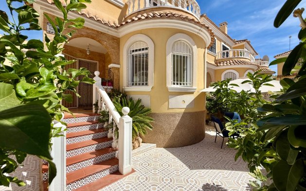 Reventa - Villa - Orihuela Costa - Villamartín