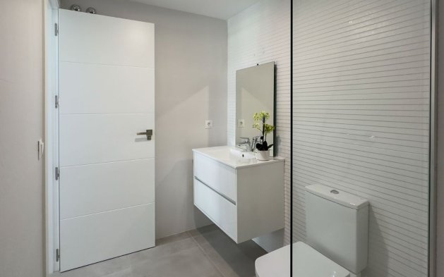 Obra nueva - Apartamento / piso - Orihuela Costa