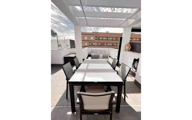 Odsprzedaż - Dupleks - Torrevieja - Punta Prima