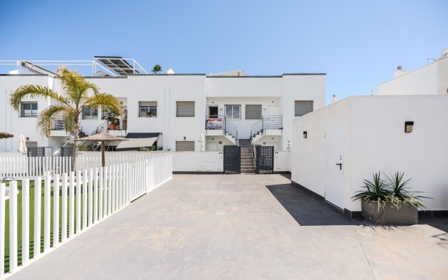 Reventa - Apartamento / piso - Pilar de la Horadada - La Torre de la Horadada