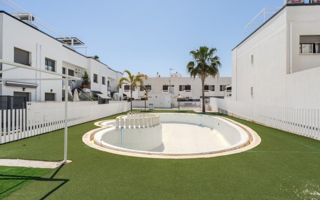 Reventa - Apartamento / piso - Pilar de la Horadada - La Torre de la Horadada