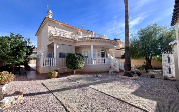 Reventa - Villa - Orihuela Costa - La Zenia