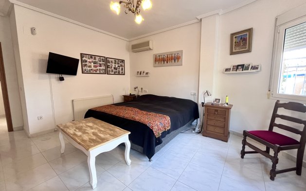 Reventa - Villa - Orihuela Costa - La Zenia