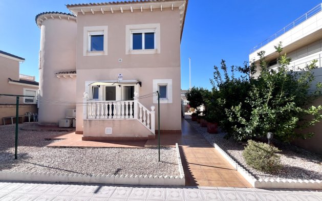 Reventa - Villa - Orihuela Costa - La Zenia