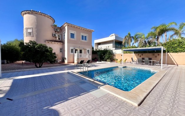 Reventa - Villa - Orihuela Costa - La Zenia