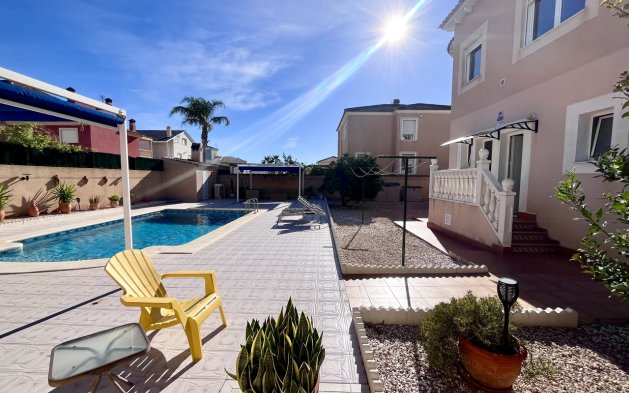 Reventa - Villa - Orihuela Costa - La Zenia