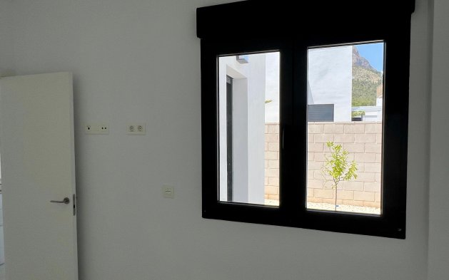 Obra nueva - Adosado - Polop