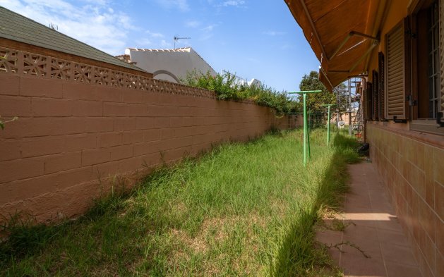 Resale - Villa - Torrevieja - Los Balcones - Los Altos 