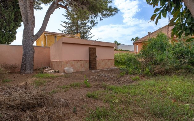 Resale - Villa - Torrevieja - Los Balcones - Los Altos 