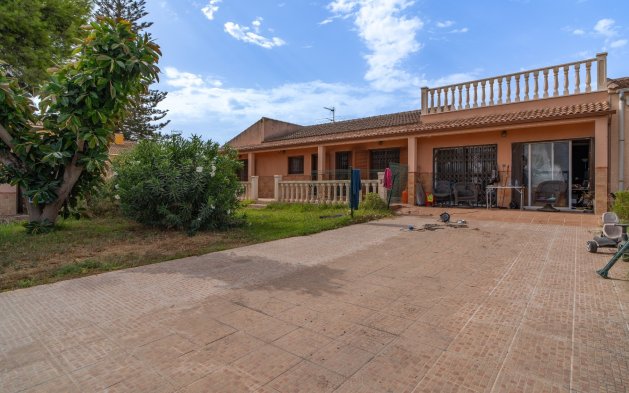 Resale - Villa - Torrevieja - Los Balcones - Los Altos 