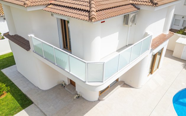Resale - Villa - Orihuela Costa - Cabo Roig