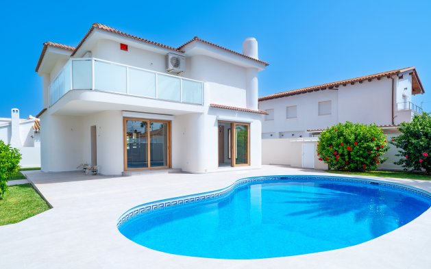 Resale - Villa - Orihuela Costa - Cabo Roig