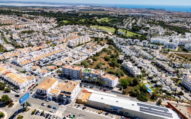 Resale - Apartment / flat - Orihuela Costa - Villamartín - Las Filipinas