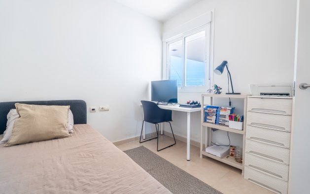 Resale - Apartment / flat - Orihuela Costa - Villamartín - Las Filipinas