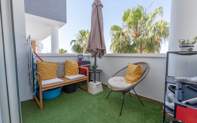 Resale - Apartment / flat - Orihuela Costa - Villamartín - Las Filipinas