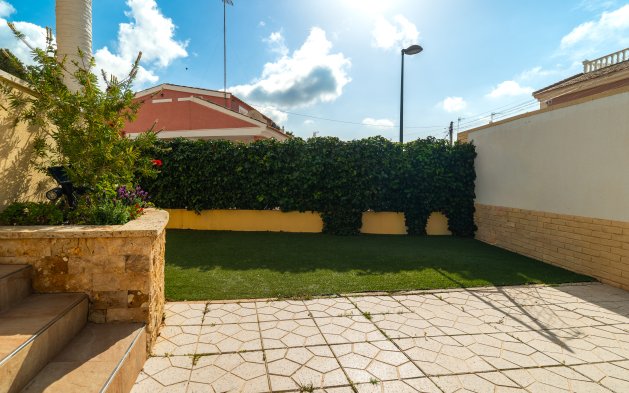 Resale - Villa - Pilar de la Horadada - Pinar de Campoverde