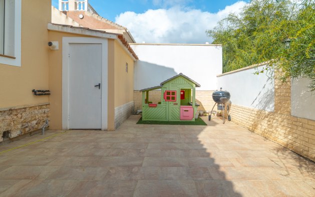 Resale - Villa - Pilar de la Horadada - Pinar de Campoverde