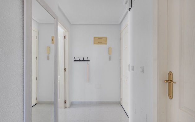 Reventa - Apartamento / piso - Torrevieja - Torrelamata - La Mata