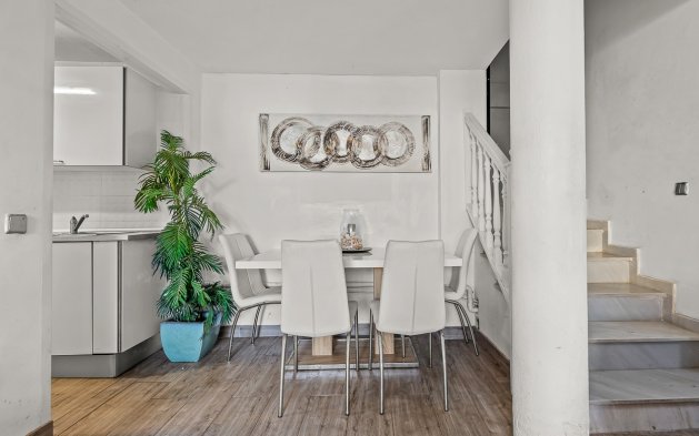 Odsprzedaż - Villa - Orihuela Costa - Playa Flamenca