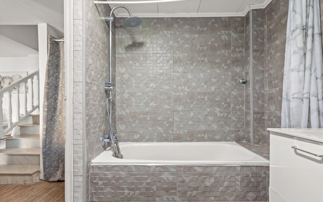 Odsprzedaż - Villa - Orihuela Costa - Playa Flamenca