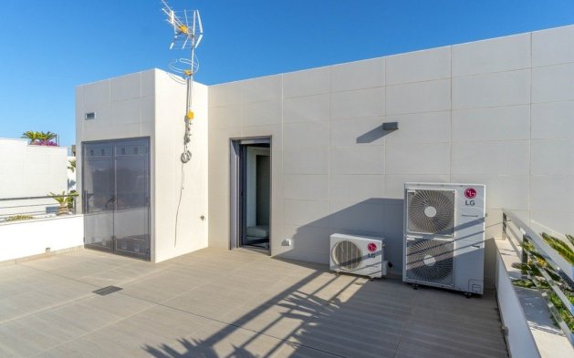 Reventa - Villa - Orihuela Costa - Aguamarina