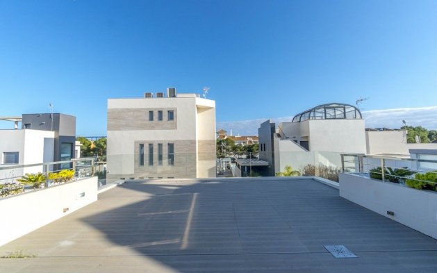 Reventa - Villa - Orihuela Costa - Aguamarina