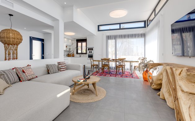 Obra nueva - Adosado - Torrevieja