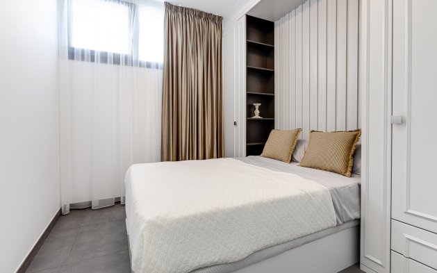 Obra nueva - Adosado - Torrevieja