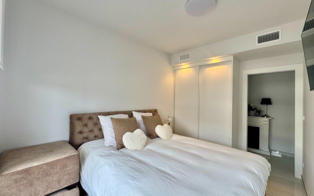 Resale - Apartment / flat - Orihuela Costa - Punta Prima
