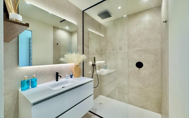 Resale - Apartment / flat - Orihuela - Las Colinas Golf - Country Club