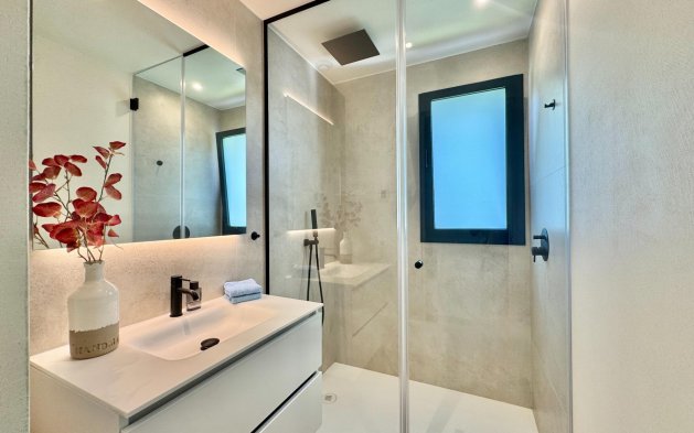 Resale - Apartment / flat - Orihuela - Las Colinas Golf - Country Club