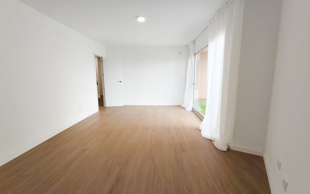 Resale - Apartment / flat - Orihuela Costa - La Zenia