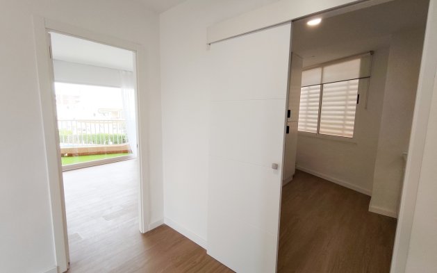 Resale - Apartment / flat - Orihuela Costa - La Zenia