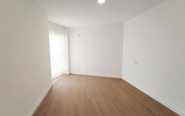 Resale - Apartment / flat - Orihuela Costa - La Zenia