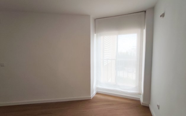 Resale - Apartment / flat - Orihuela Costa - La Zenia