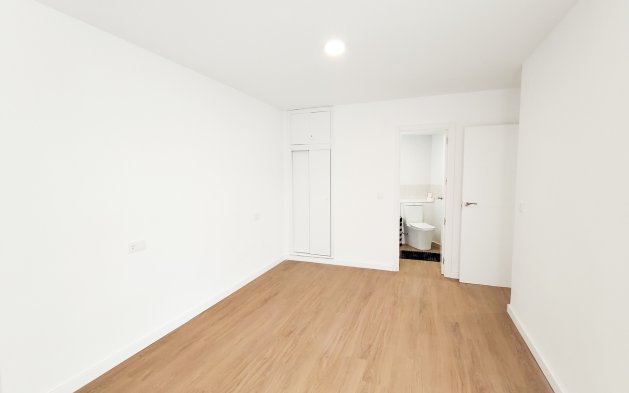 Resale - Apartment / flat - Orihuela Costa - La Zenia