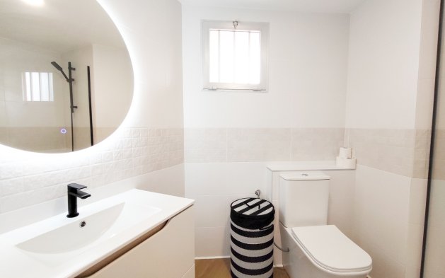 Resale - Apartment / flat - Orihuela Costa - La Zenia