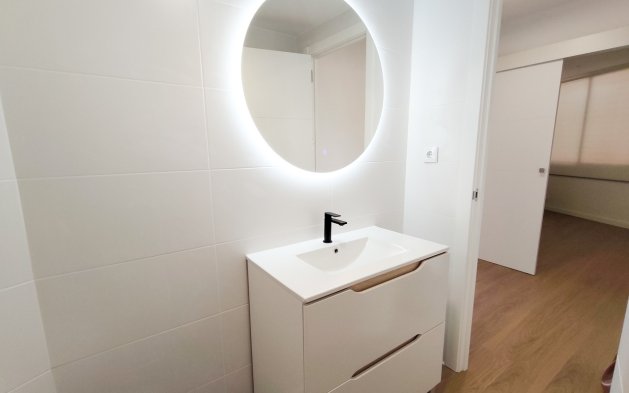 Resale - Apartment / flat - Orihuela Costa - La Zenia