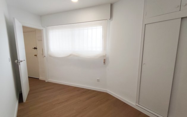 Resale - Apartment / flat - Orihuela Costa - La Zenia