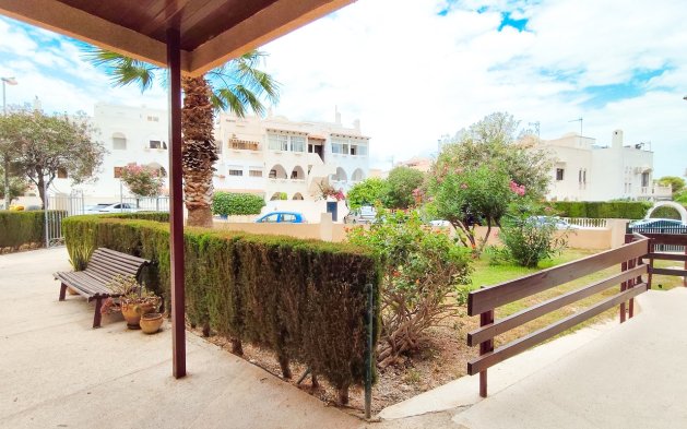 Resale - Apartment / flat - Orihuela Costa - La Zenia