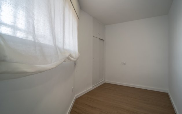 Resale - Apartment / flat - Orihuela Costa - La Zenia