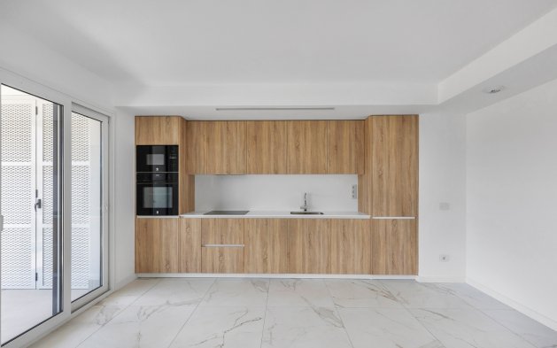 Resale - Apartment / flat - Torrevieja - Punta Prima
