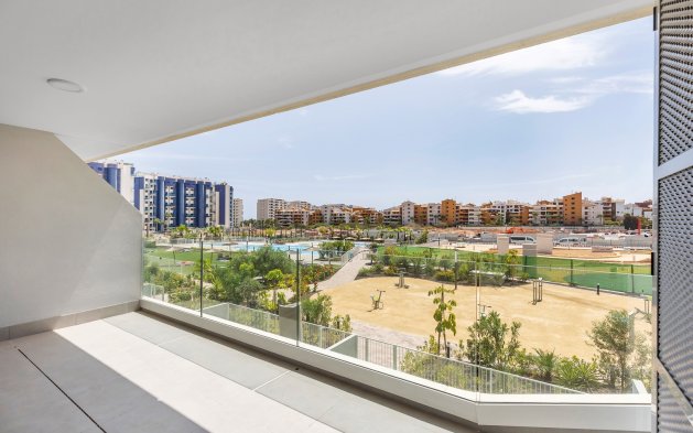 Resale - Apartment / flat - Torrevieja - Punta Prima