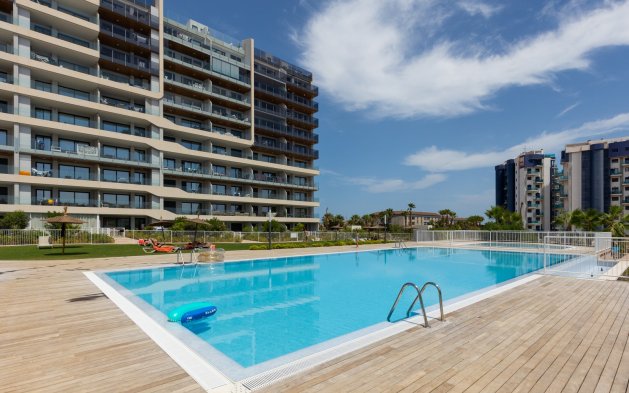 Resale - Apartment / flat - Torrevieja - Punta Prima