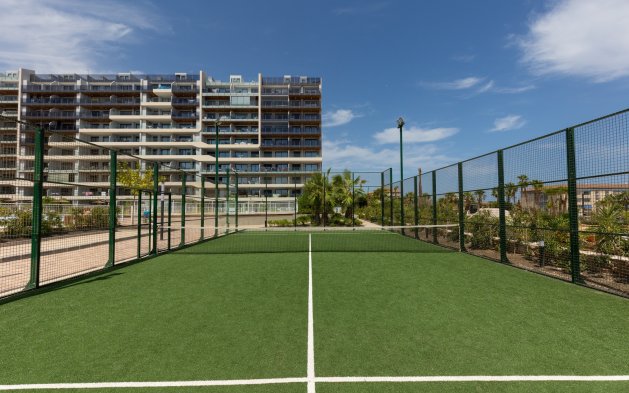 Resale - Apartment / flat - Torrevieja - Punta Prima