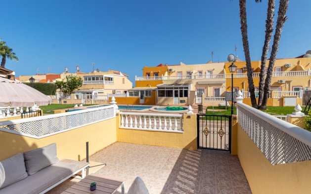 Resale - Townhouse - Orihuela Costa - La Regia