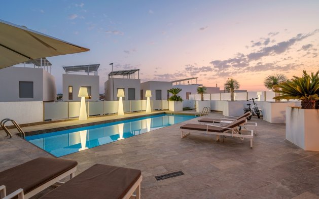 Begagnad - Villa - Orihuela Costa - Villamartín